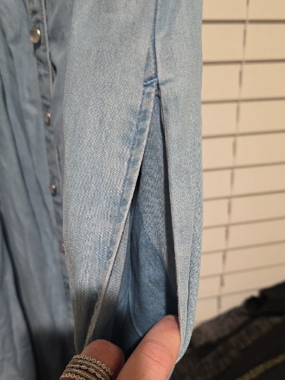 Levi's Light Blue Tie-Shoulder Button-Front Maxi Dress - Picture 7 of 13